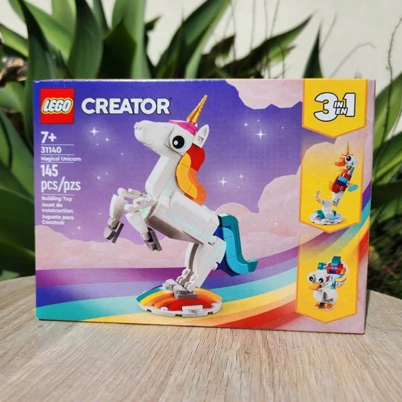 NEW LEGO Creator 3 n1 Magical Unicorn Seahorse Peacock Rainbow 31140 Easter Gift