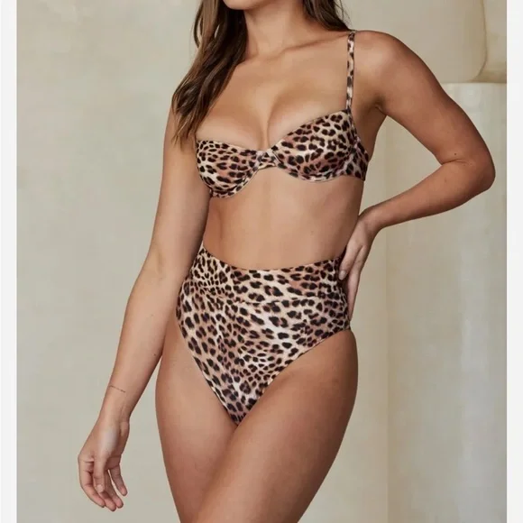 Monday Swimwear Marbled Jaguar Capri Bikini Top
