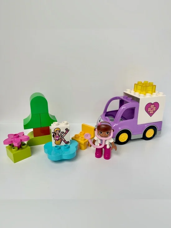 LEGO DUPLO Disney Doc McStuffins Pet Vet Care 10828 Hallie Hippo Rudy Set