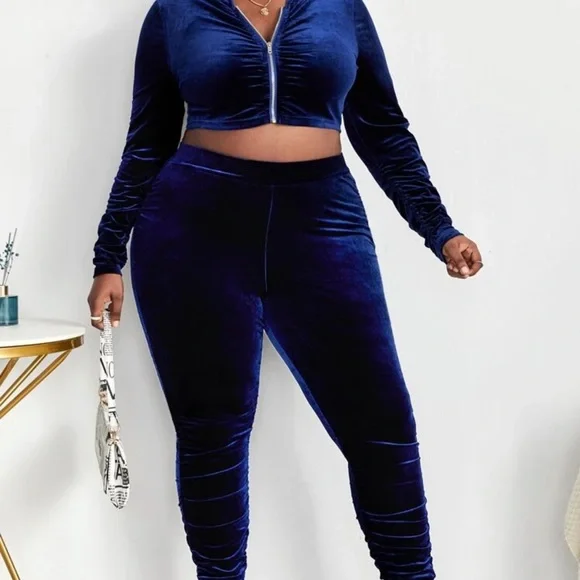 Fashion Nova Cropped Blue Velour Set