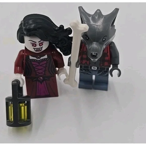 LEGO‎ Monster Fighters minifigures: Lord Vampyre's Bride Werewolf Haunted House