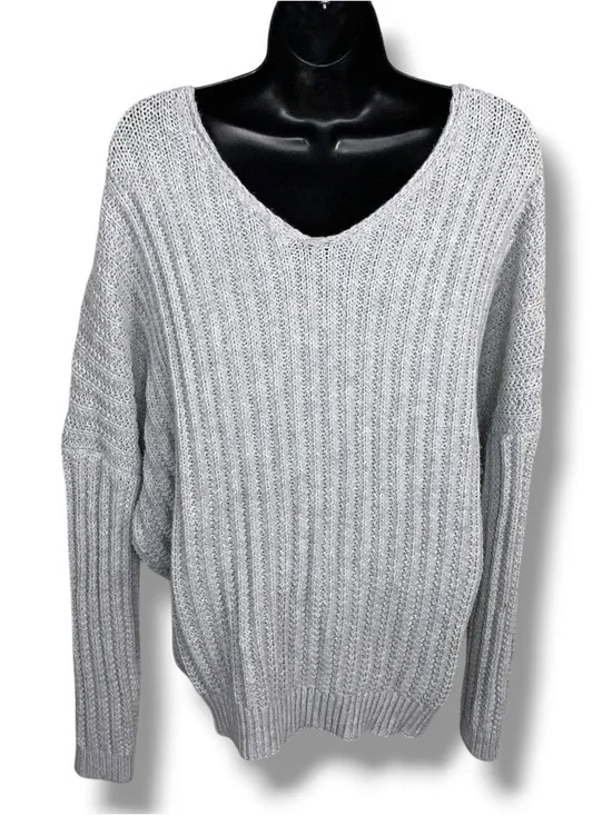 Large Rue 21 Light Grey Vneck Sweater Long Sleeve Knit Soft Comfortable