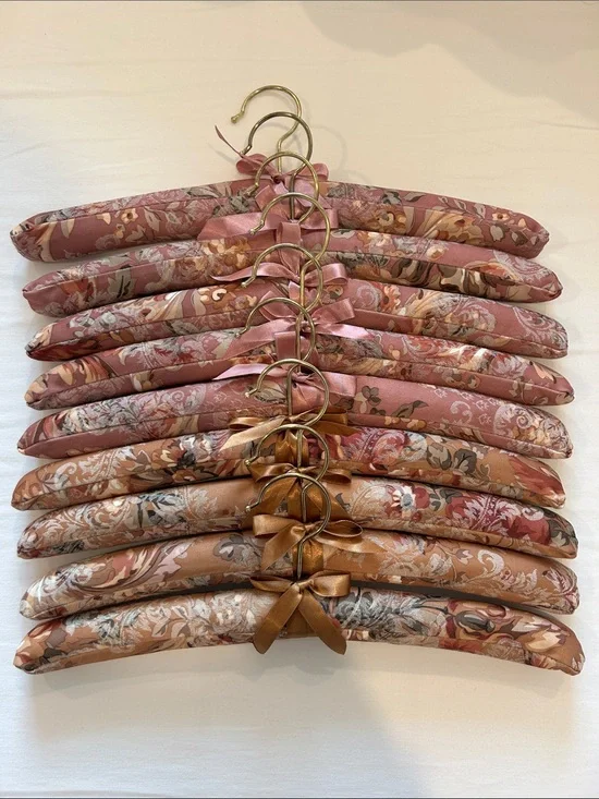 Set of 9 Soft Floral Padded Hangers in Rose and Warm Beige Tones