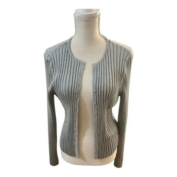 Forever 21 Women Plus Size 1X Knit Cardigan Sweater V-Neck Adult Crop Fit Gray