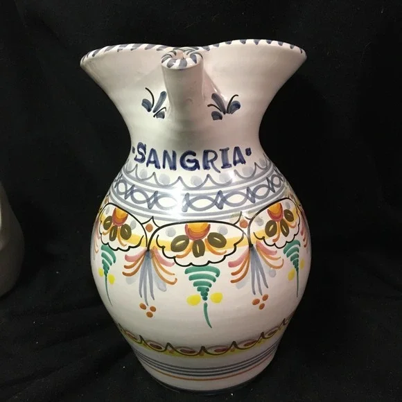 Sangria Ceramica Pitcher Pottery Hand Painted Signed‎ Read Description