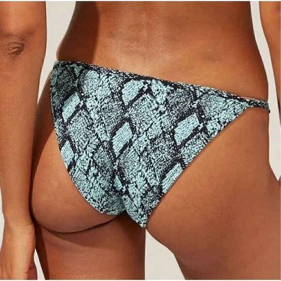 NWT Solid & Striped Lulu Bikini Bottom in Snake Jacquard Blue Black size L
