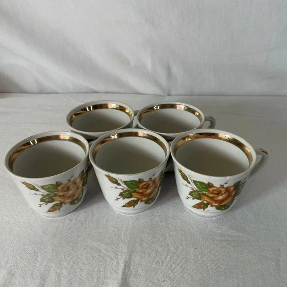 Vintage Floral‎ Tea Cups Set of 5 Gold Trimmed Small Coffee Cups