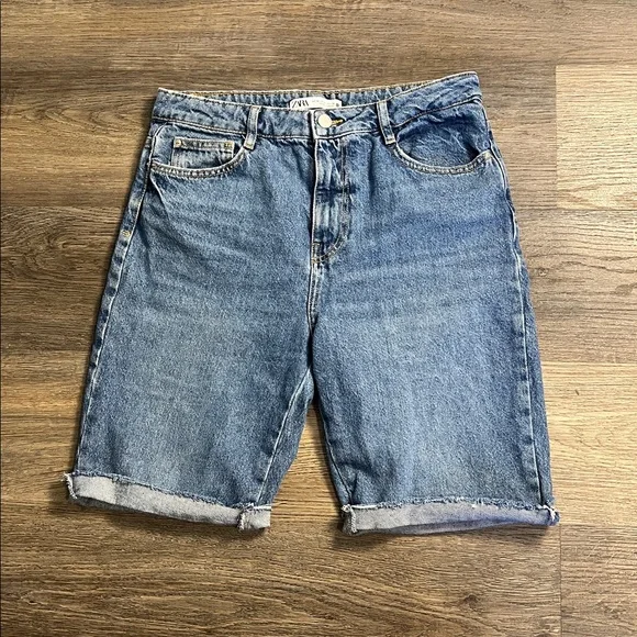 Zara Denim Cutoff Long Bermuda Jean Shorts Size 8