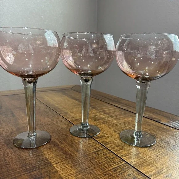 3 Vintage Pink Balloon Wine/Water‎ Hand Blown Glasses Green Stem Large 8.5