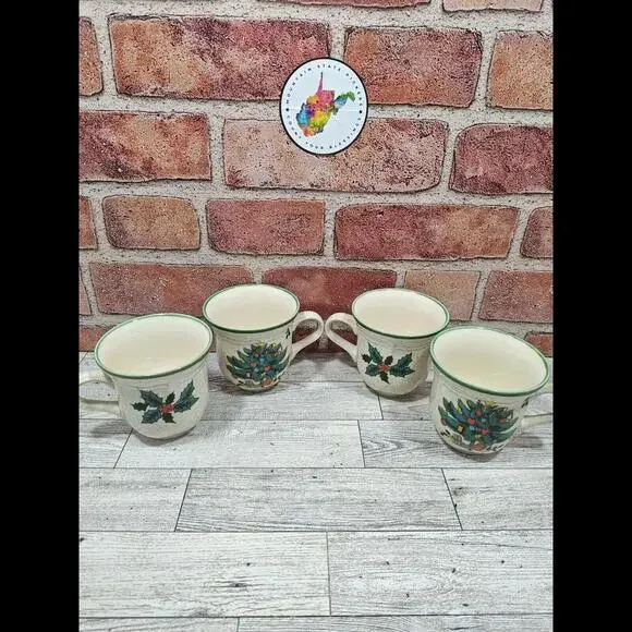 Mikasa Festive Season 4 Piece Tea Cups Christmas Tree Holiday EB451 VTG