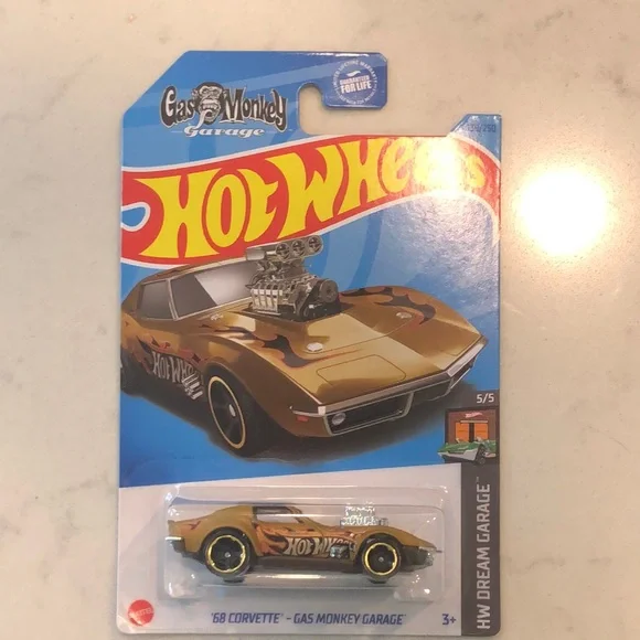 Hot Wheels '68 Corvette - Gas Monkey Garage - Gold and Black