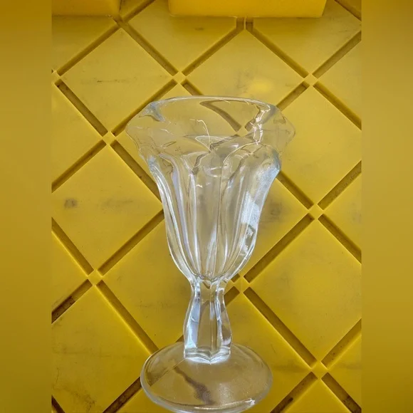 Vintage ice cream glass cup (multiple available) Price for 4