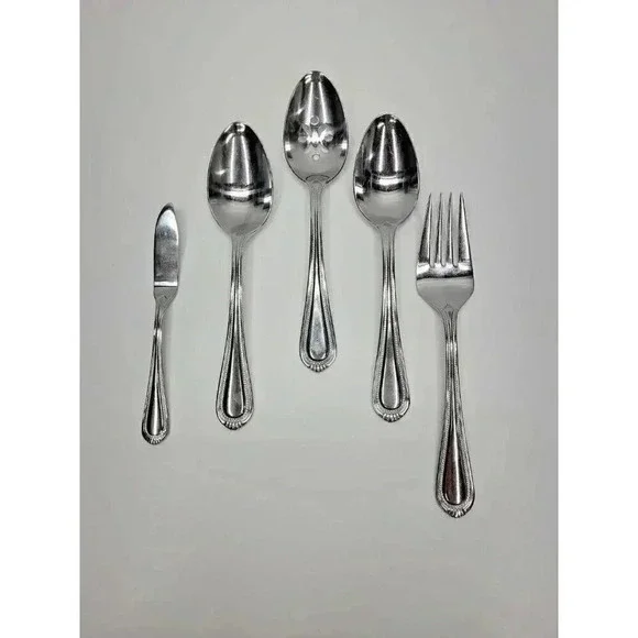 Oneida Countess Flatware Serving Set 3 Spoons, 1 Fork, 1 Butter Knife