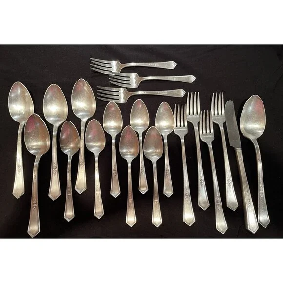 Antique Vtg 1920 Rogers XII Silver Plate Flatware Lot La Touraine Pattern 20 Pcs