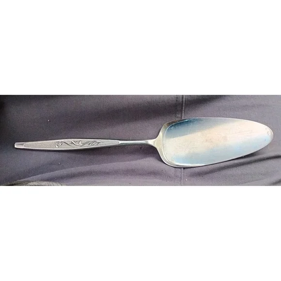 Carlton Woodcrest Pie Server All Stainless Japan CAS1 Textured Handle‎ Discont'd