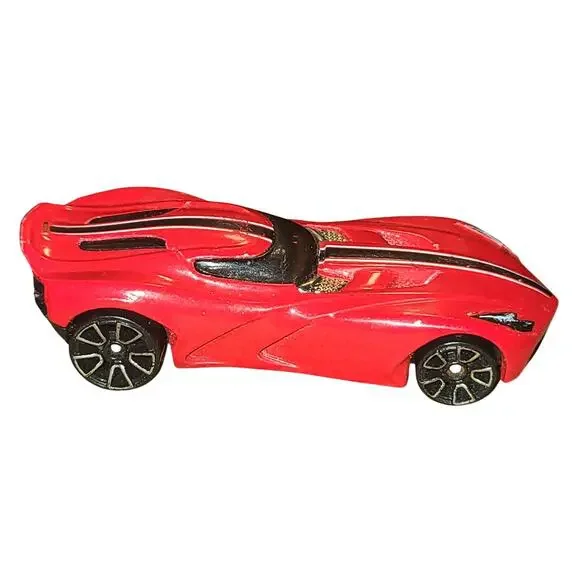 Hot Wheels Red Futuristic Race Car Diecast BDD03, 2014.
