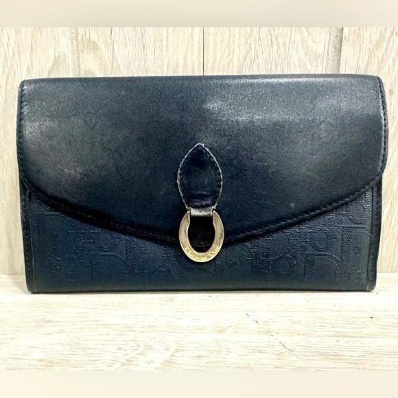 Dior Navy Long Wallet 🥳HOST PICK🥳