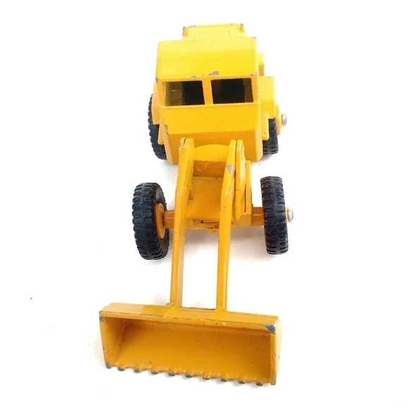 VINTAGE Caterpillar Miniature Tractor Shovel Metal Die Cast Matchbox Toy No69