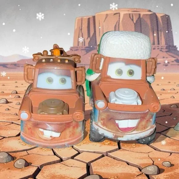 Mattel Disney Pixar Cars Die-Cast Mater & Whee-Hoo Winter Mator Green Hat A52