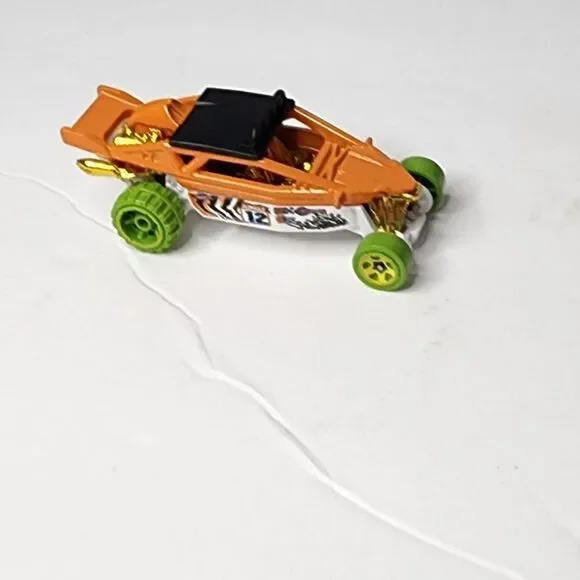 2012 Hot Wheels Dune It Up Orange Buggy Jungle Rally (Thailand E37)
