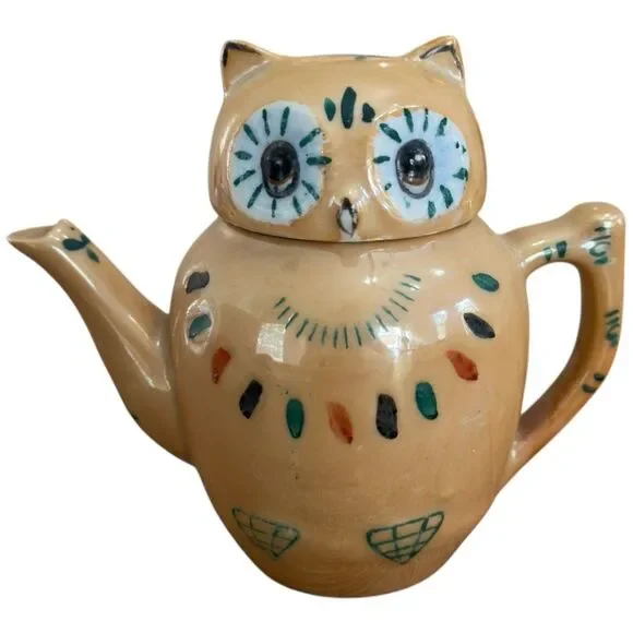 Vintage Pier 1 Whimsical Decorative Small Owl Teapot. Home Decor & Accents.