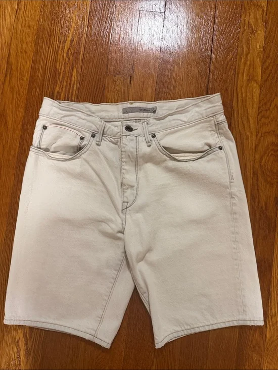 Omossis women’s Cream Casual Denim Shorts