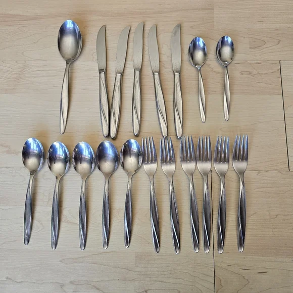 VTG 19pc FINLANDIA Stainless MCM‎ Flatware International Silver INSICO USA
