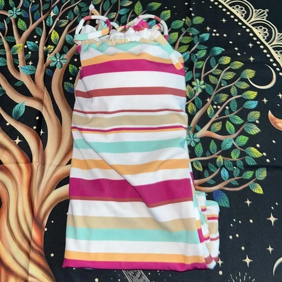 WOMENS OLD NAVY STRIPED ONE PIECE SWIMSUIT