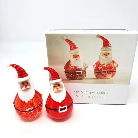 PIER 1 IMPORTS RED ART GLASS SANTA CLAUS SALT & PEPPER SHAKERS WITH ORIGINAL BOX