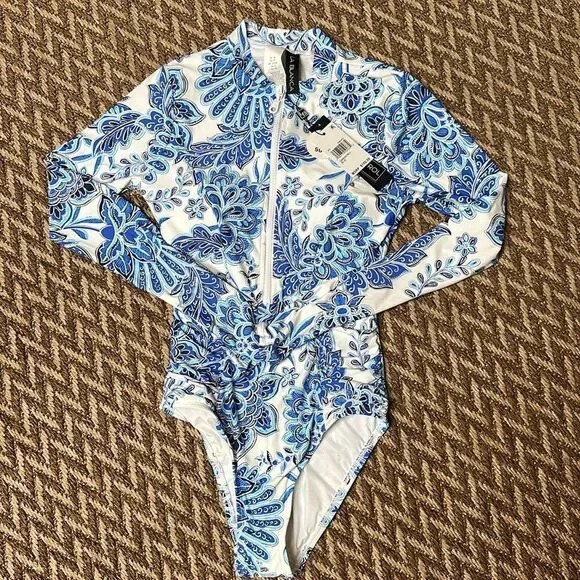 La Blanca Beyond the Pacific Blue and White Floral paddlesuit