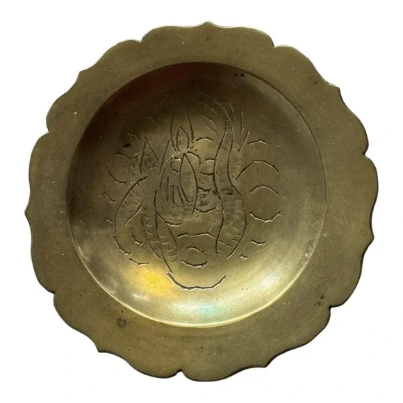 Chinese Brass Trinket Dish Ash Tray Stamped Design Scalloped‎