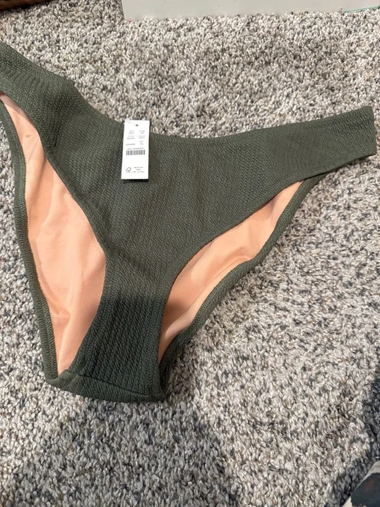 NWT J. Crew green Textured Curved Waist Cheeky Swim Bottoms XL