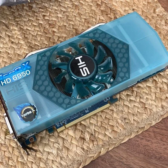 HIS IceQ‎ HD 6950 2GB GDDR5 PCIe Graphics Card AMD Radeon GPU Blue Cooler