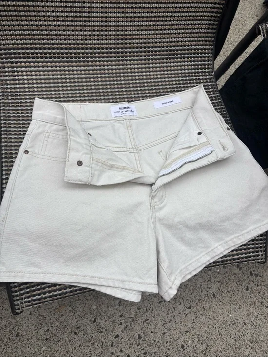 MOTHER Cream High-Rise Denim Shorts