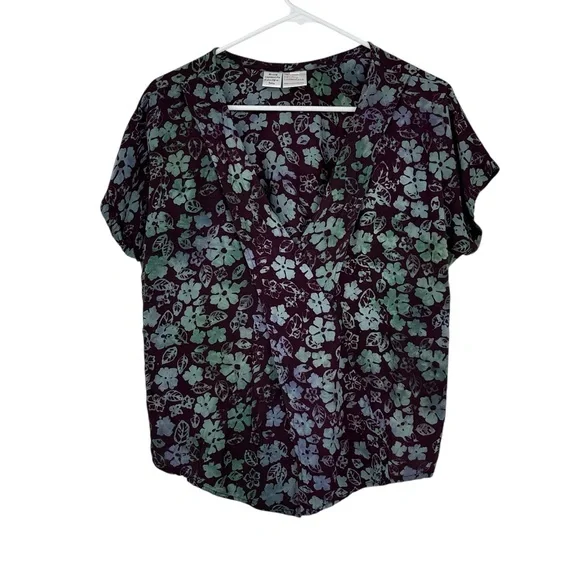 The Legendary Zamboanga Size Small Purple/Blue Rayon Batik Faux Wrap SS Top
