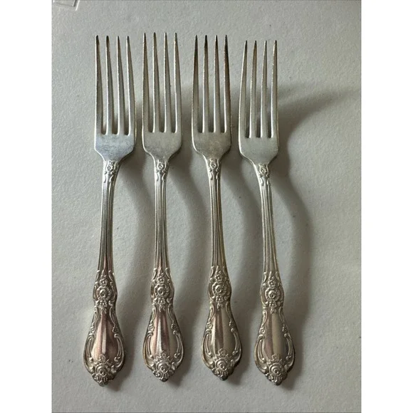 Oneida VANESSA FRANCESCA 4 Dinner Forks Wm A Rogers Silverplate Flatware 7‎ 1/4