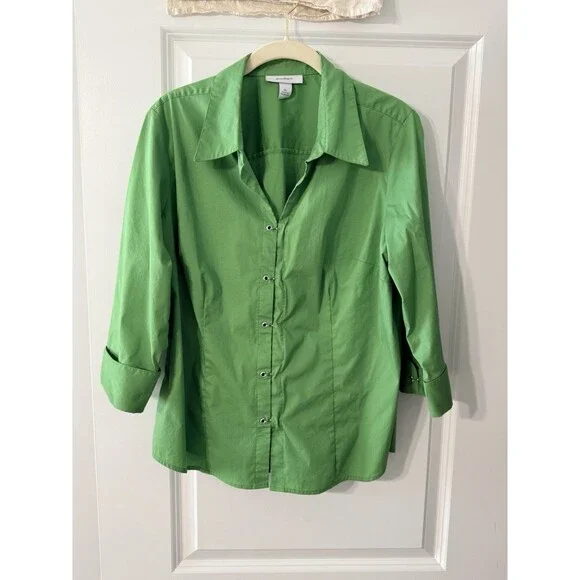 Dressbarn Women’s Blouse | Green | XL | 3/4 Sleeve | Hook n Eye Buttons |