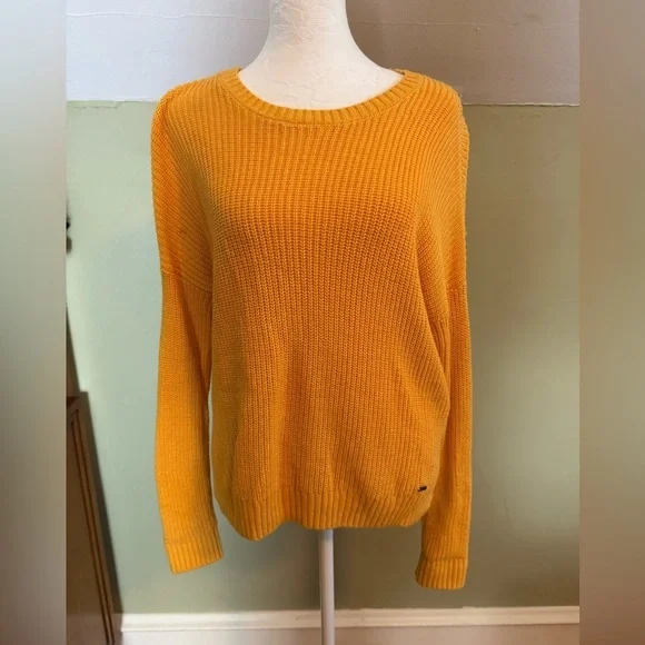 Hollister Sweater
