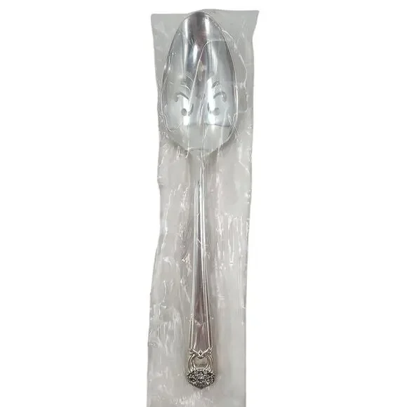 Roger Brothers Silver Plate Eternally Yours Coquette Pierced Serving Spoon New‎