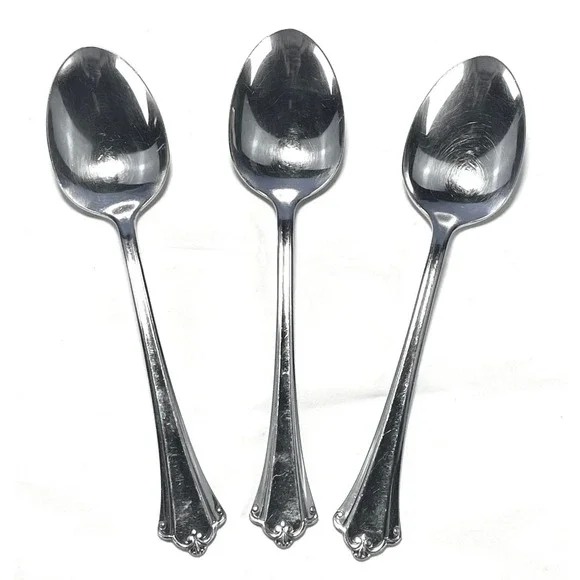 Oneida Deluxe Anticipation Stainless Steel - 3 Oval Soup Spoon Glossy Finish
