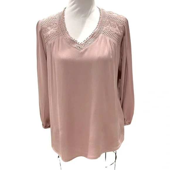 NWT Stitch Fix John Paul Richard Embroidered Mesh Swing Top SZ S