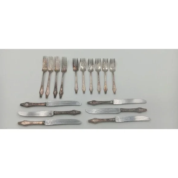 16 Pc Silverplate 1921 HOSTESS Pattern Flatware International Silver‎ Monogram A
