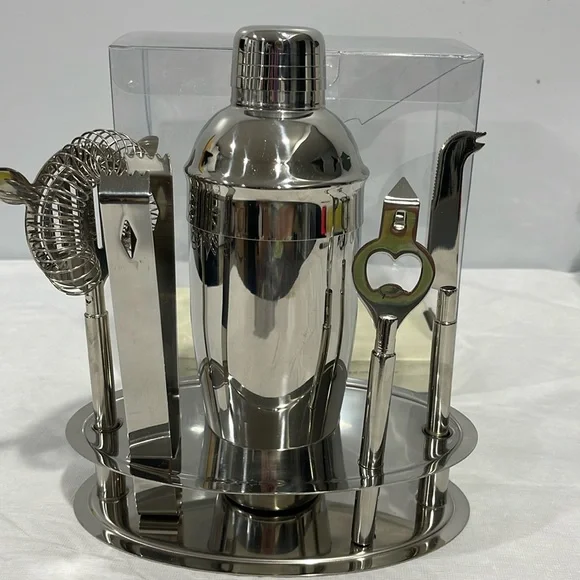 Pier 1 imports 18/8 Stainless steel Cocktails Shaker & Bar tools set