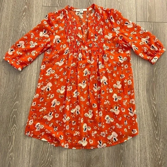 Orange floral print tunic top. Lightweight sz M