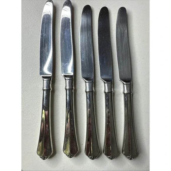 Oneida Juilliard Stainless Steel Dinner Knives, lot of 5