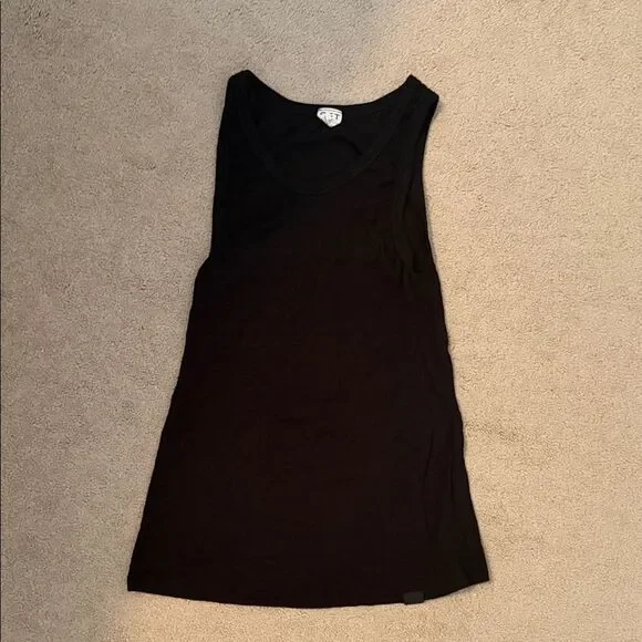 Set active small Women’s Black Tank Top