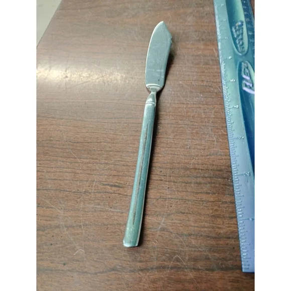 J.A. Henckels EARL Stainless 18/10 Silverware Master Butter Knife 7”