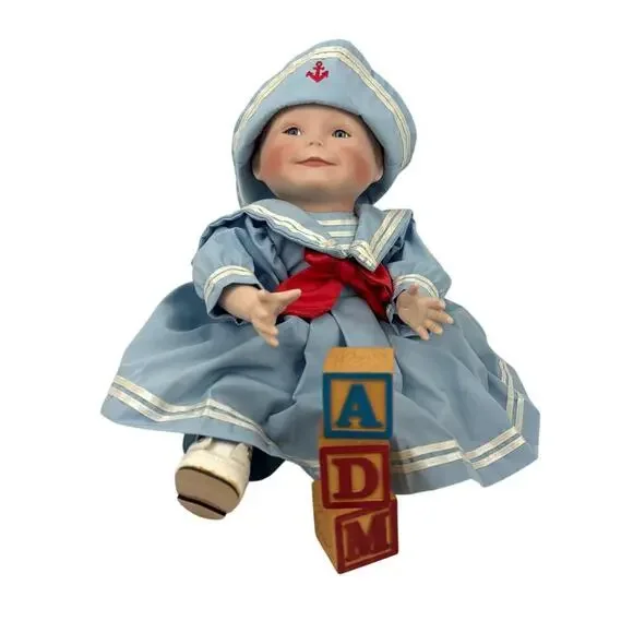 VTG Ashton Drake Porcelain Baby Doll Yolanda Bello‎