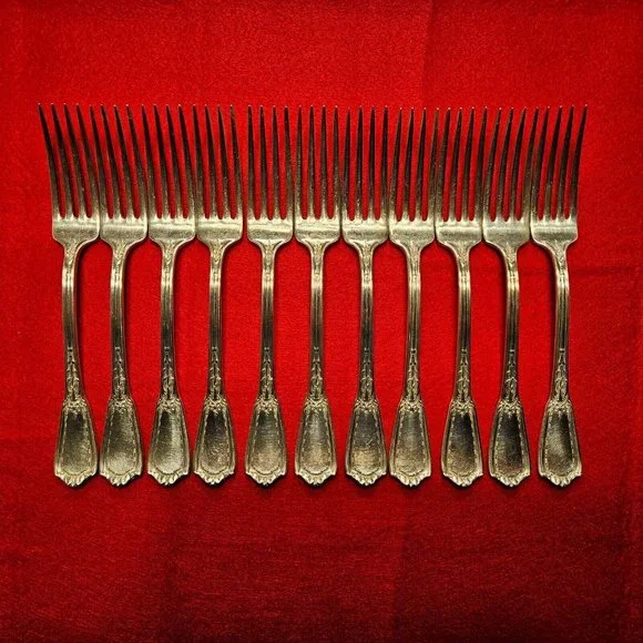 Reed & Barton Silver-Plate Silverware Lot of 11 Dinner Forks w/silvercloth -RARE