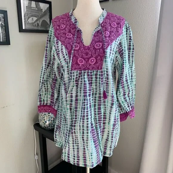 Letarte Handmade embellished tunic style top size medium